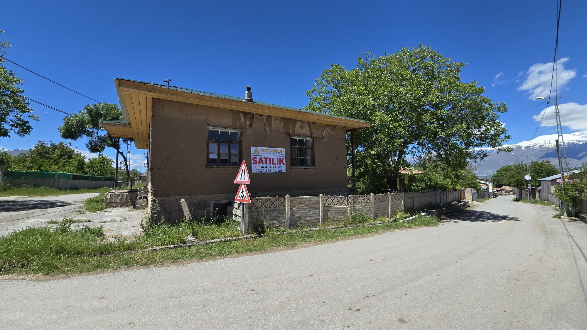 MABEL'DEN KONAKBAŞI KÖYÜNDE SATILIK 764 M2 BAHÇE VE KÖY EVİ